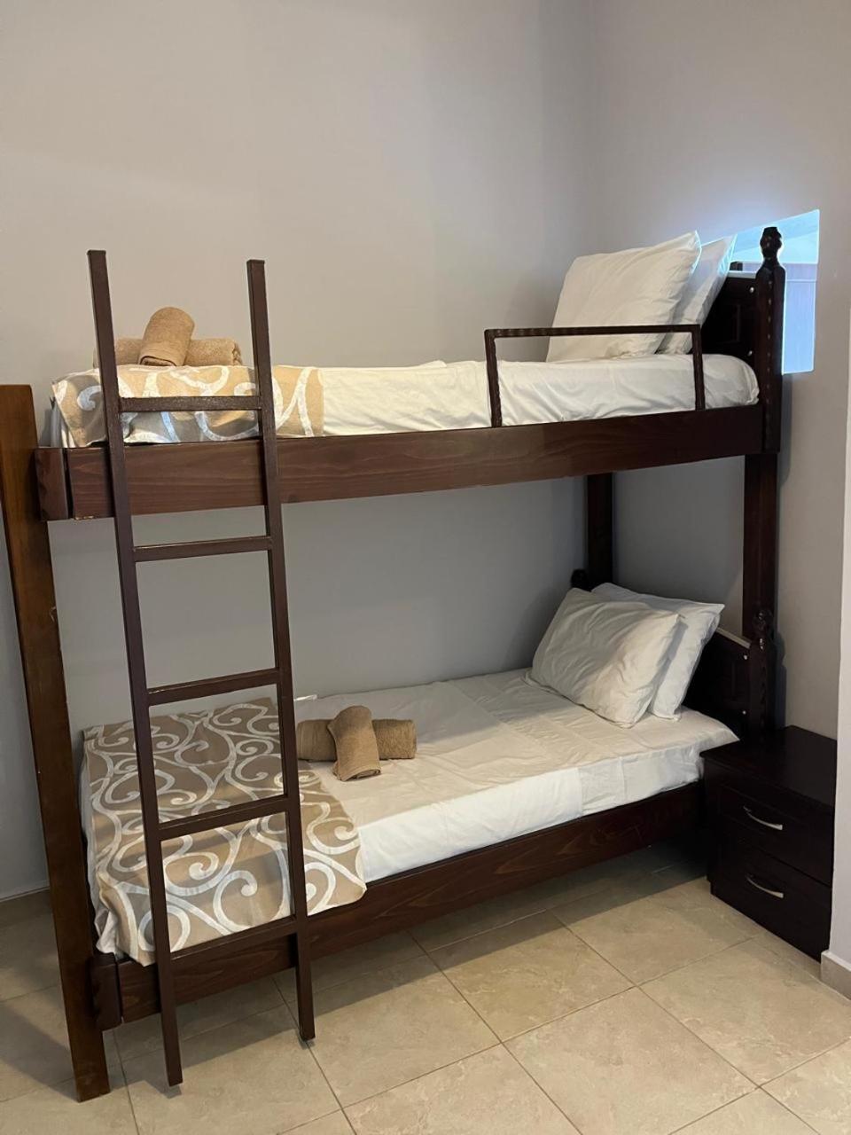 Bluemoon Suites Саранде Екстериор снимка